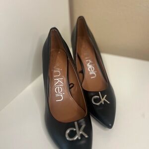 Calvin Klein CK Greta Black Pointed Toe Heels Pumps Size 9.5 New